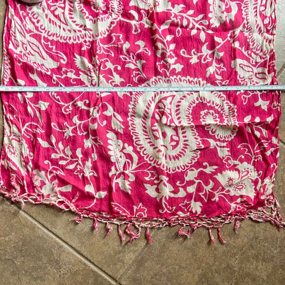 Pink and Cream Paisley Crinkle Scarf - Shawl - Picture 6 of 8